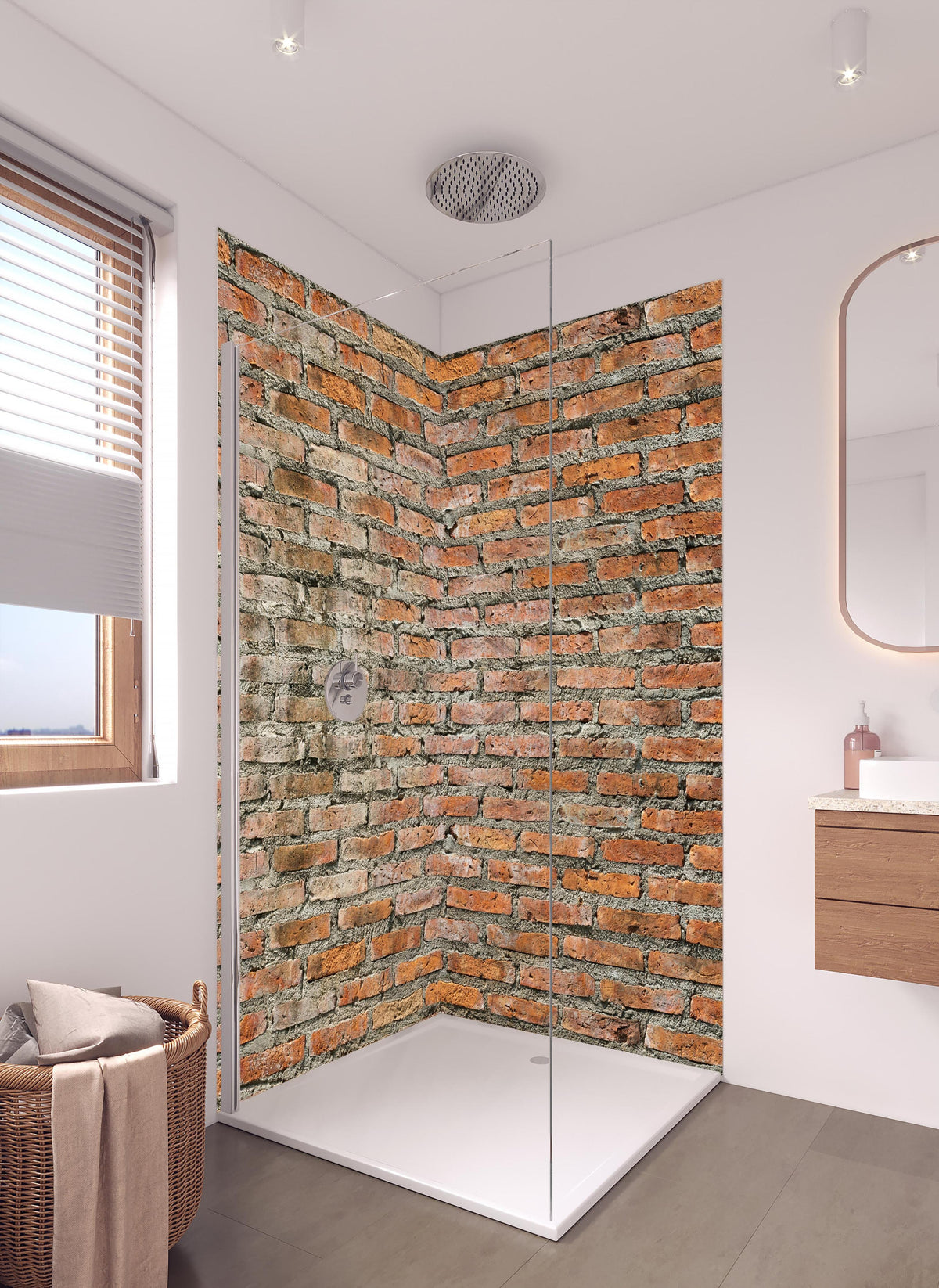 Duschrückwand - Alter Backstein - Textur in hellem Badezimmer mit Regenduschkopf - zweiteilige Eck-Duschrückwand