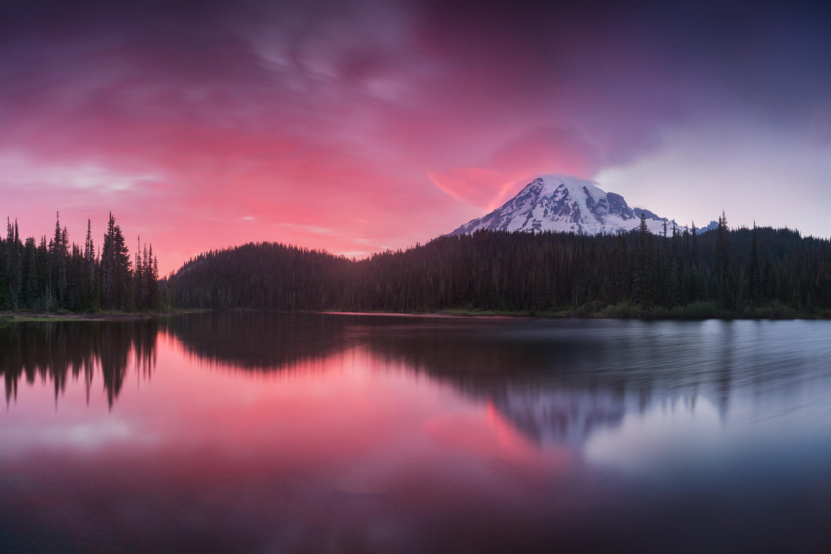 Duschrückwand-Aussicht auf den Mount Rainier