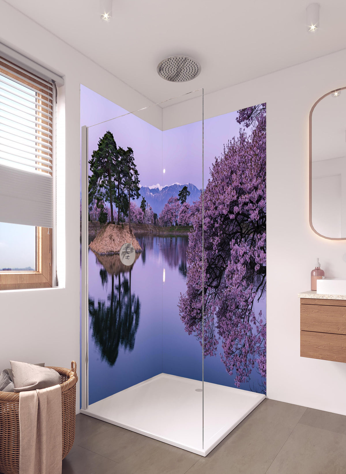 Duschrückwand - Kirschblüte - Vollmond in hellem Badezimmer mit Regenduschkopf - zweiteilige Eck-Duschrückwand