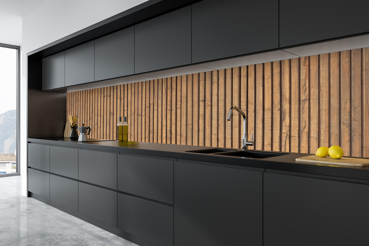 Küche - Schöne Holzwand in tiefschwarzer matt-premium Einbauküche