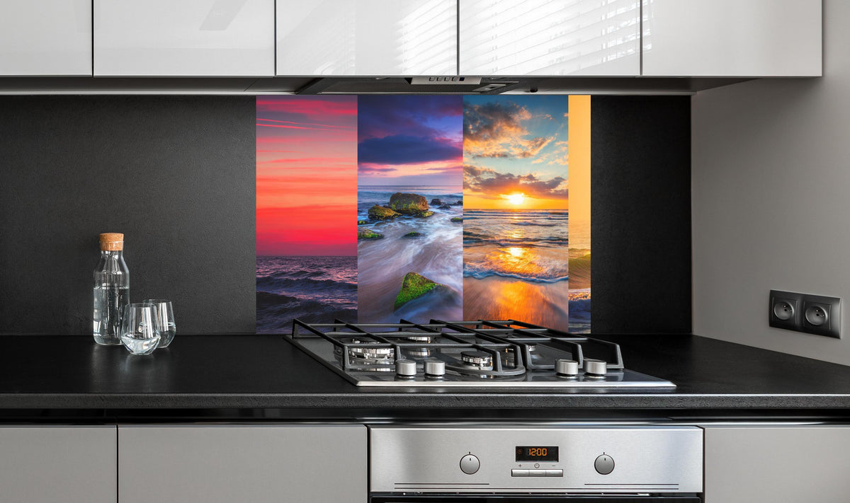Spritzschutz - Collage von Sommer Meer und Strand Bilder an edler Anthrazit-Wand hinter silbernem Gasherd