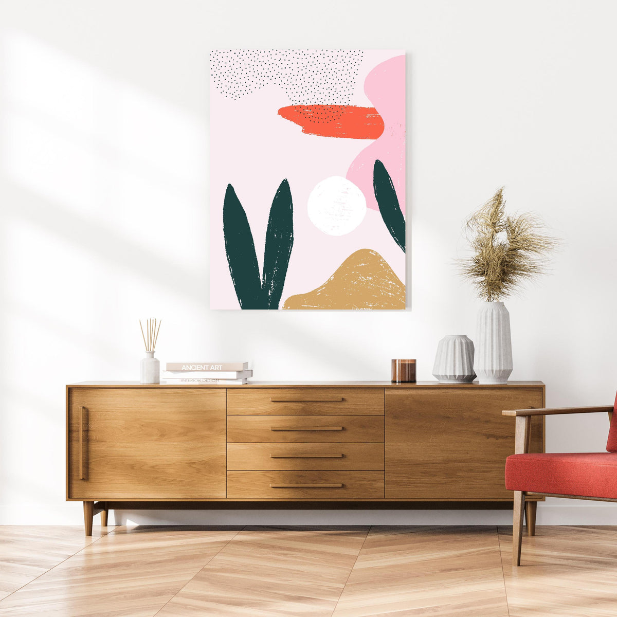 Wandbild - Abstrakte Landschaft - Malerei an cremefarbener Wand über klassischer Holzkommode