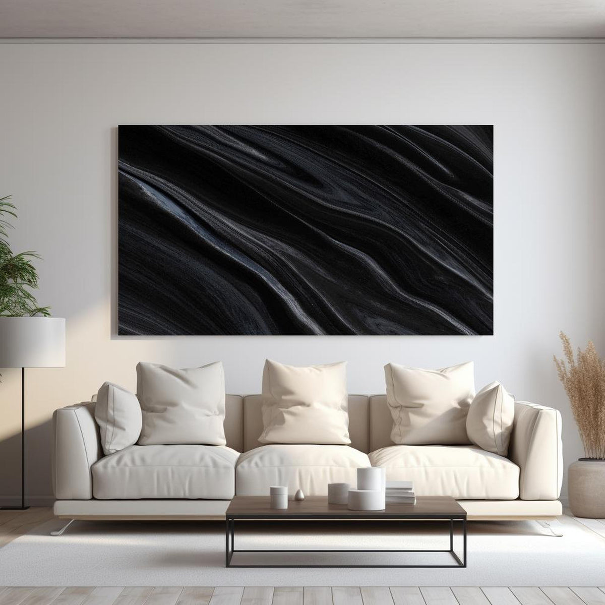 Wandbild - Dunkler Seidenhintergrund hinter sanfter Couch mit cremefarbenen großen Kissen