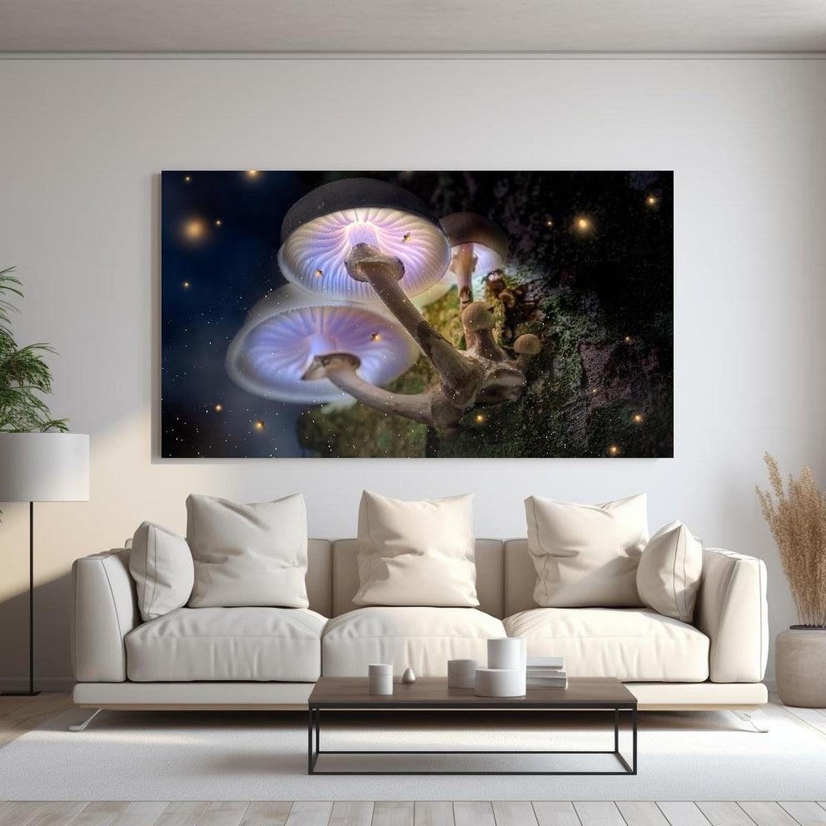 Wandbild - Magischer Baumpilz hinter sanfter Couch mit cremefarbenen großen Kissen