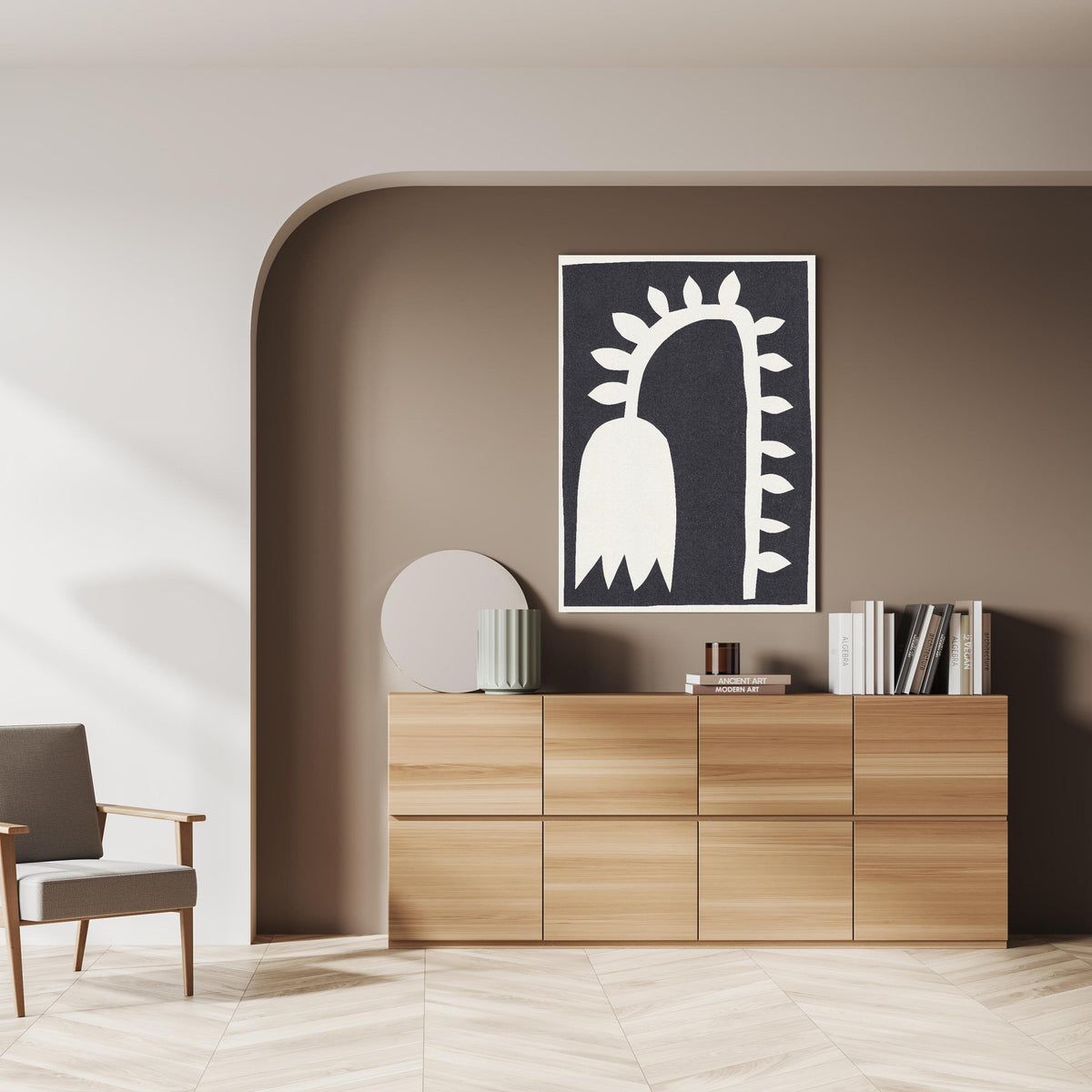 Wandbild - Schwarze Tulpe - Gemälde über doppelter Holzkommode mit Vase und Büchersammlung