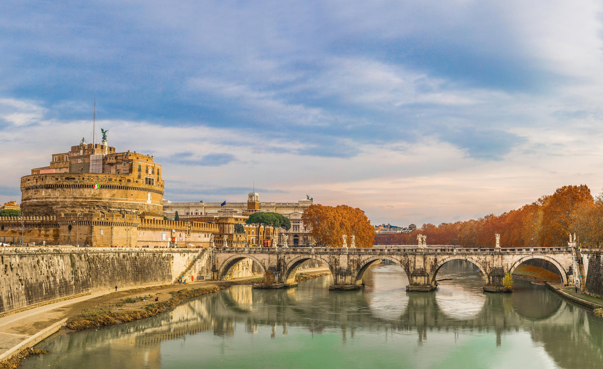 Duschrückwand- Brücke in Sant'angelo in Rome - Italien