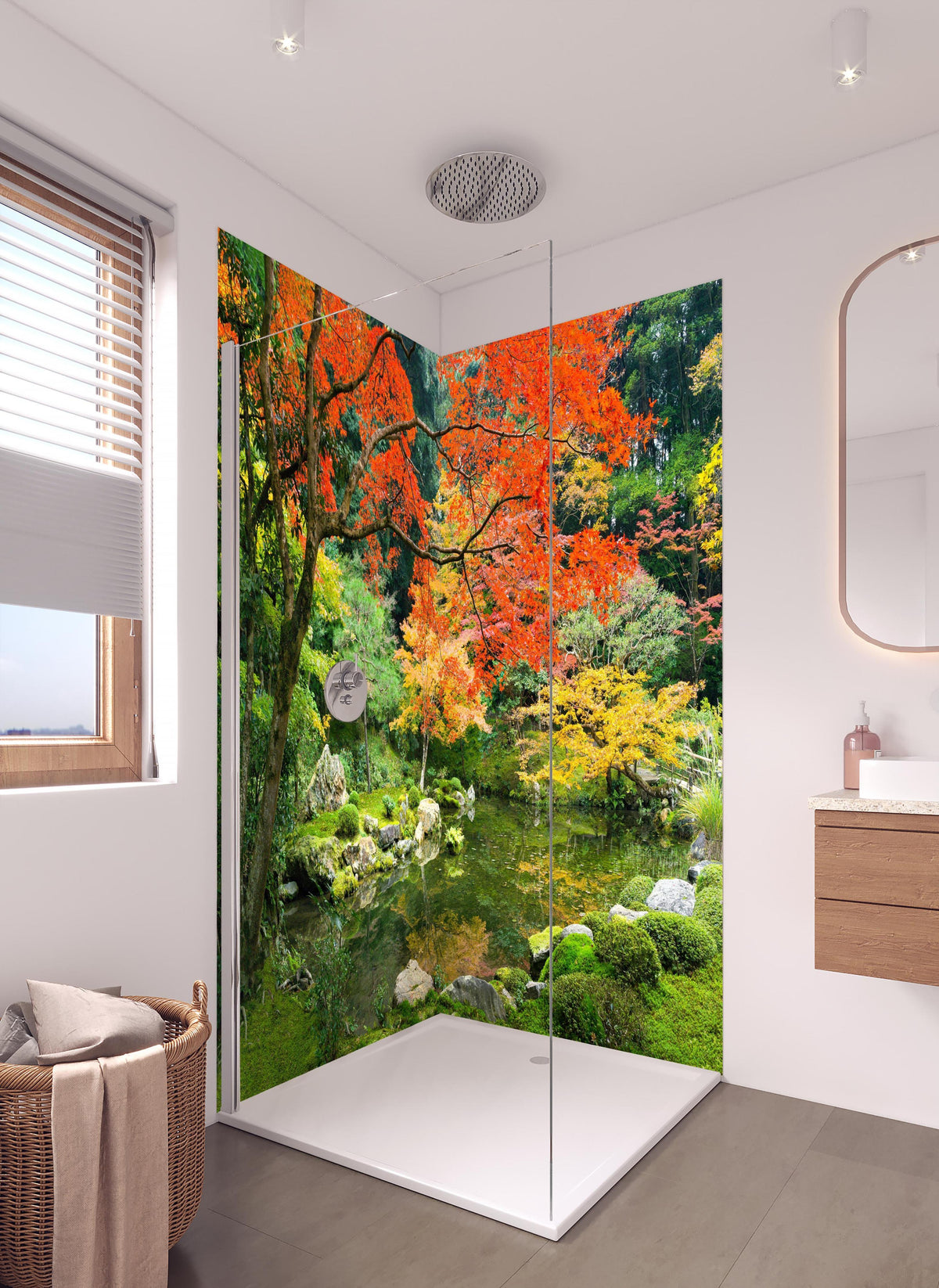 Duschrückwand - Japanischer Garten im Herbst in hellem Badezimmer mit Regenduschkopf  - zweiteilige Eck-Duschrückwand