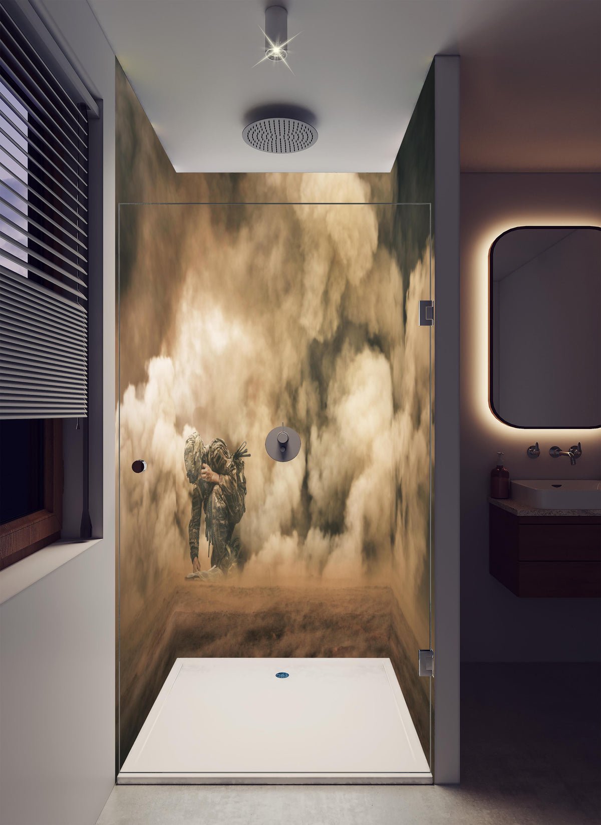 Duschrückwand - Militärsoldat in luxuriöser Dusche mit Regenduschkopf