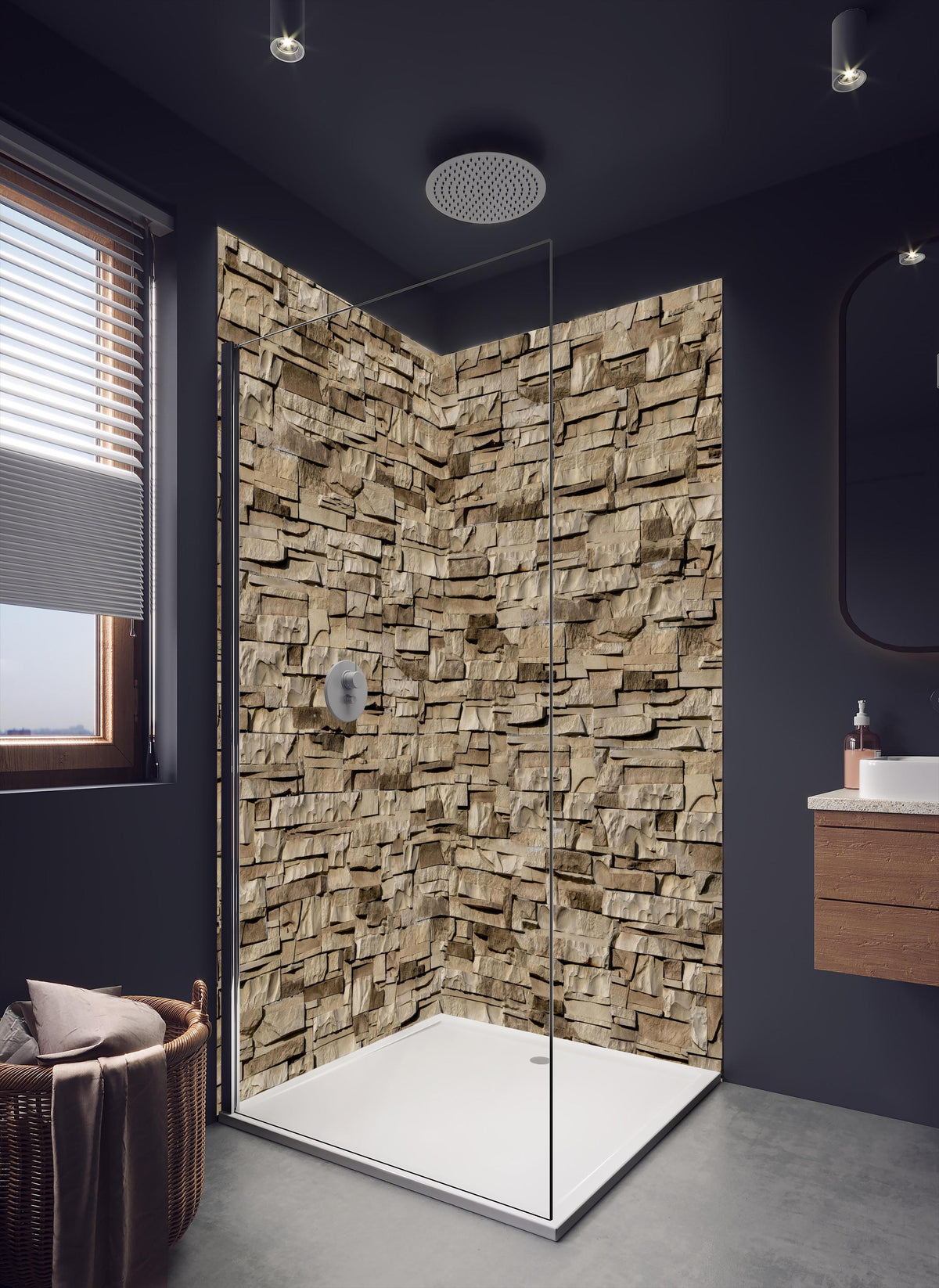 Duschrückwand - Nahtlose Textur von Klinkerfliesen - Dunkel in dunklem Badezimmer mit Regenduschkopf