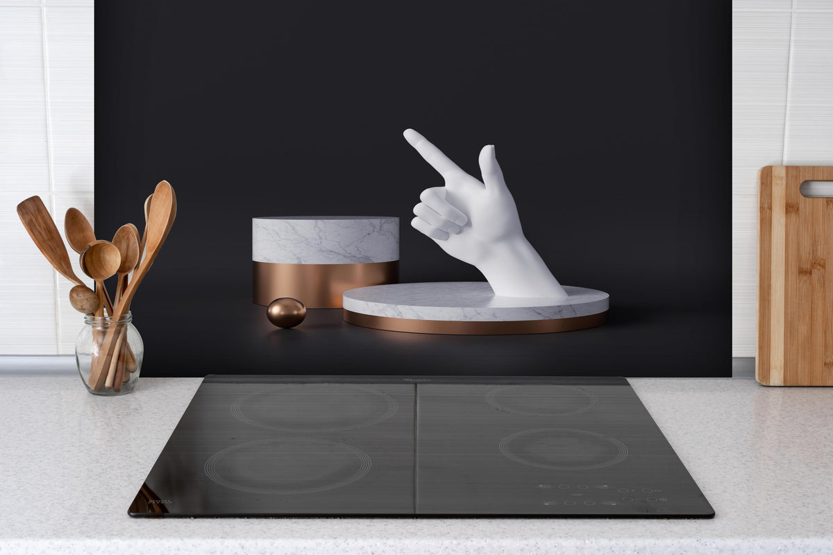 Spritzschutz - 3D-Rendering einer weißen Hand hinter einem Cerankochfeld zwischen Holz-Kochutensilien
