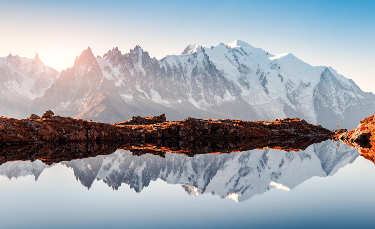 Spritzschutz-Bergspiegelung im Lac Blanc See