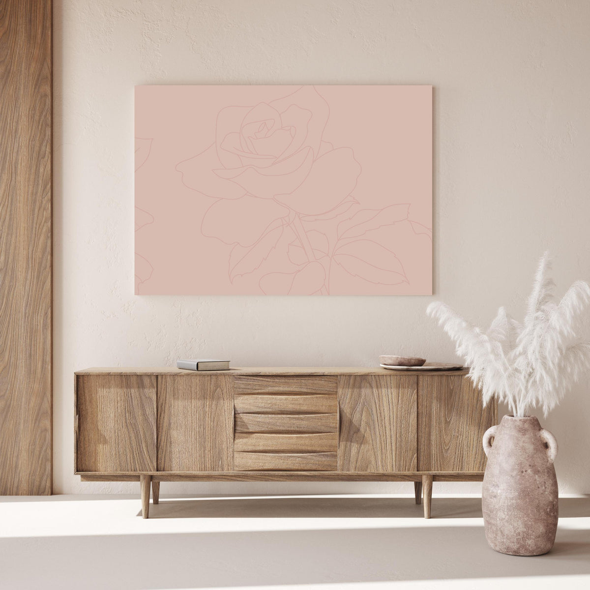 Wandbild - Rosa Rosen über Holzkommode hinter dekorativer Zimmerpflanze